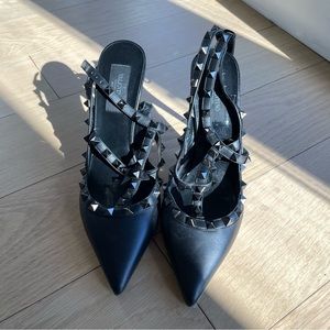 VALENTINO ROCKSTUD ANKLE PUMPS